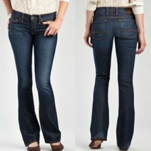 Lucky Brand Bootcut Dark Blue Jean size 12